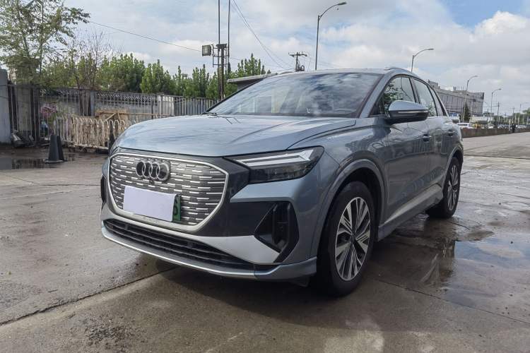 Used Audi Q4 e-tron 2022 40 e-tron Adventure Edition