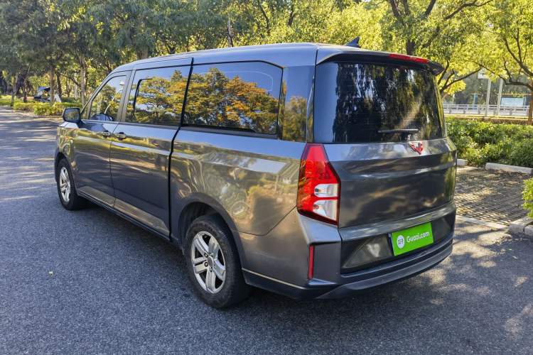 Used Wuling Zhengcheng 2021 1.5T Manual Luxury Version
