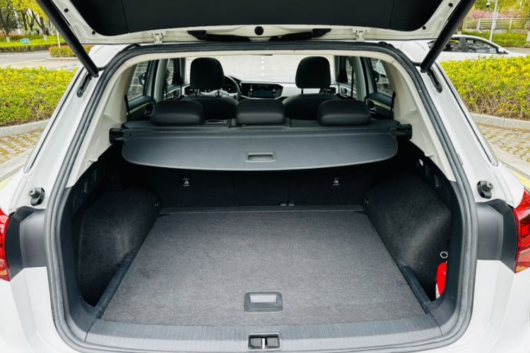 Used Volkswagen Tayron 2019 330TSI Two-Wheel-Drive Luxury Plus China VI Standard
