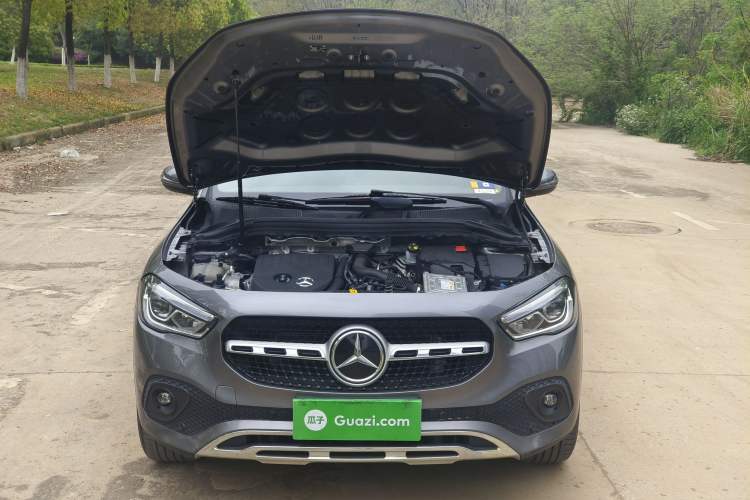Used Mercedes-Benz GLA 2022 Second Facelift GLA 200 Exterior 8