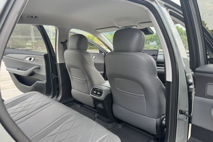 Used Geely Galaxy A7 2025 Model EM-i 70km Launch Edition Headliner