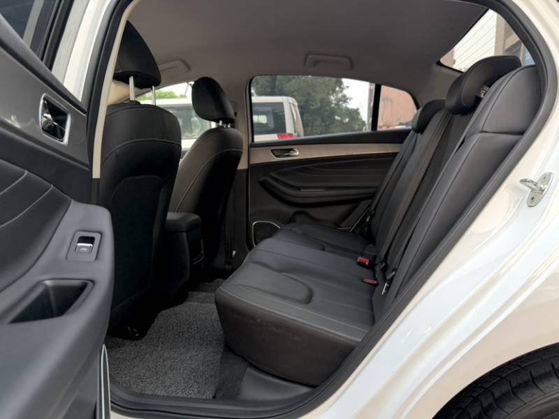 Used Chery Arrizo 5 2019 Facelifted PRO 1.5L Manual Youth Edition China VI Standard — 36