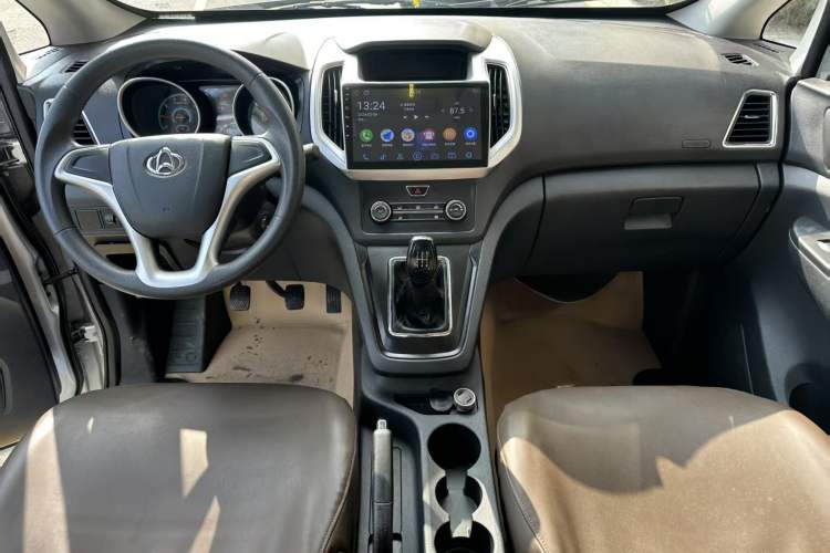 Used Chana Ruixing S50 2018 S50V 1.5L Logistics Version 7 Seats China VI Standard
