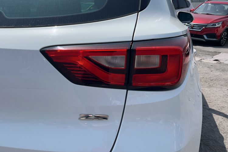 Used MG ZS 2018 1.5L Automatic Luxury Edition China V Standard
