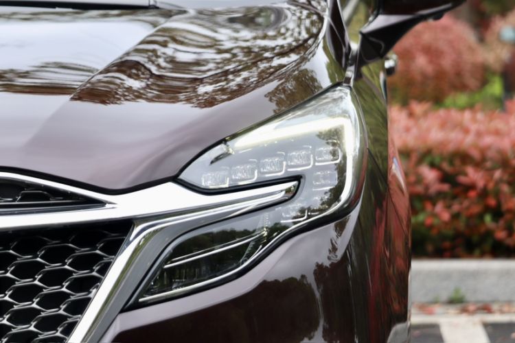 Used Buick GL8 2022 Avenir Aivia Six-Seat Deluxe Edition Left Front Headlight