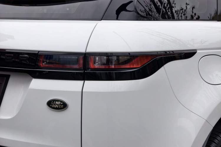 Used Land Rover Range Rover Evoque 2020 249 PS R-DYNAMIC S Blackened Sport Technology Edition