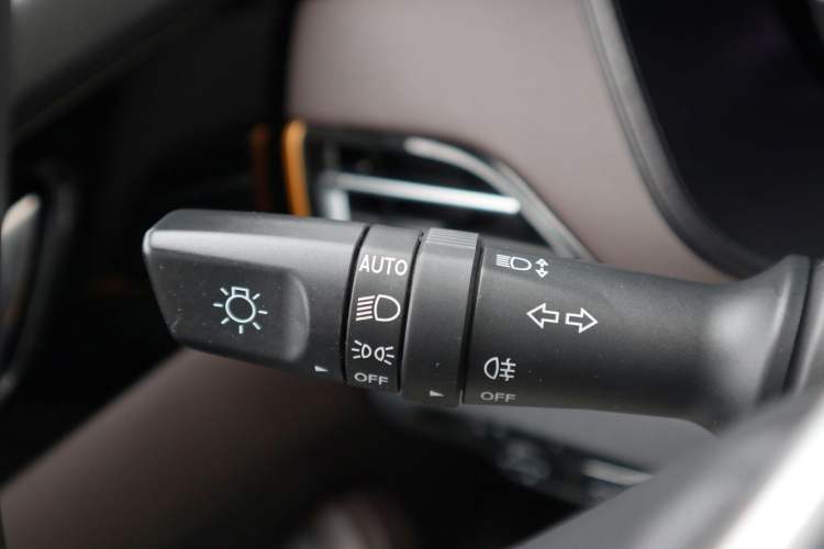 Used Changan Eado DT 2021 1.6L Manual Luxury Model