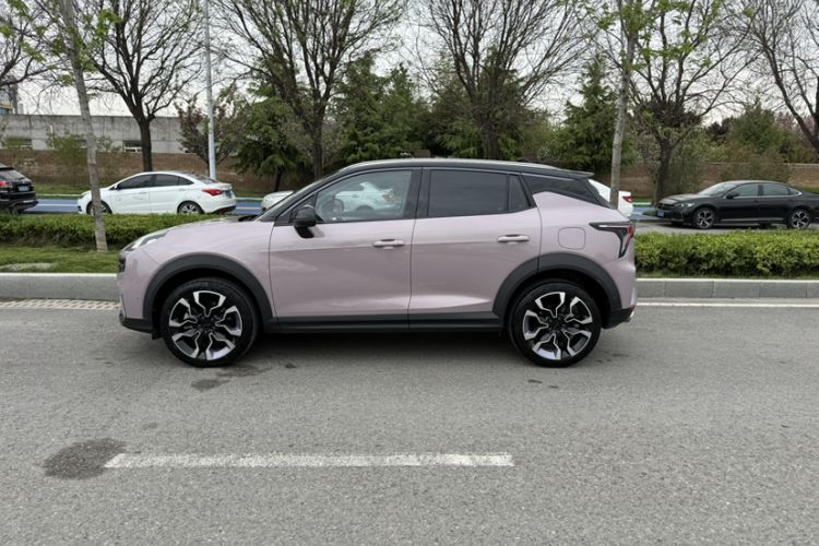 Used Lynk & Co 06 2021 1.5T Shero Pink Special Edition Exterior 5