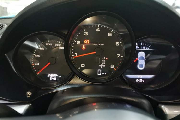 Used Porsche 718 2016 Cayman 2.0T
