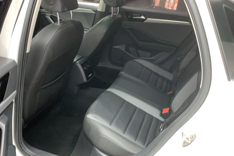 Used Volkswagen Sagitar 2020 280TSI DSG Comfort Version China VI Standard Interior 2