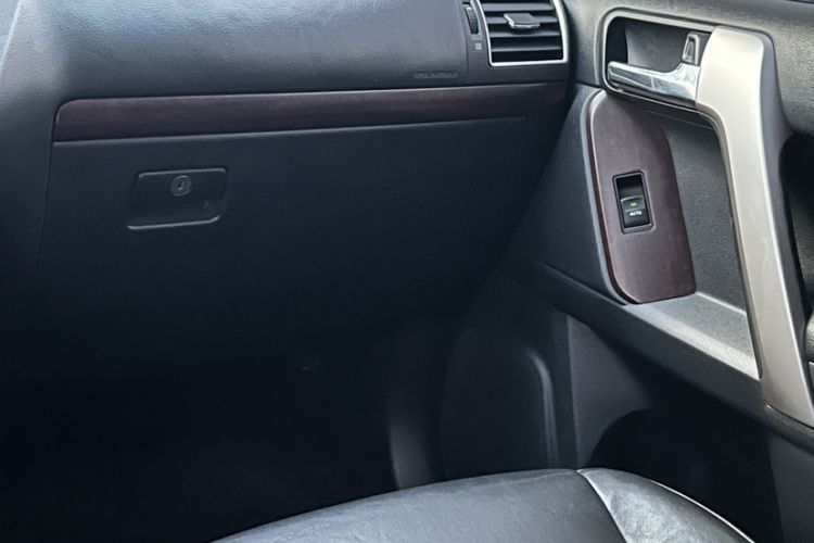 Used Toyota Prado 2016 2.7L Automatic Standard Edition