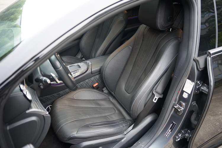 Used Mercedes-Benz CLS 2021 CLS 300 Luxury Model Interior 12