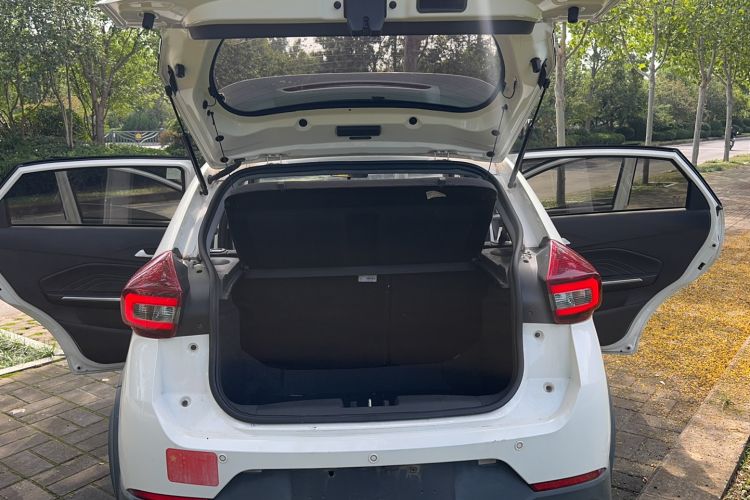 Used Chery Tiggo 3X 2021 PLUS 1.5L CVT Thrilling Red Date Edition