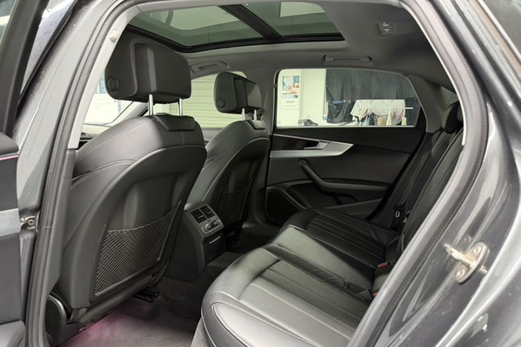 Used Audi A4L 2020 40 TFSI Luxury Dynamic Model
