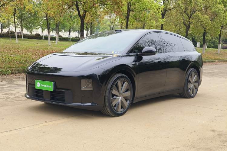 Used Li Auto i6 2025 Model Four-Wheel-Drive Standard Type