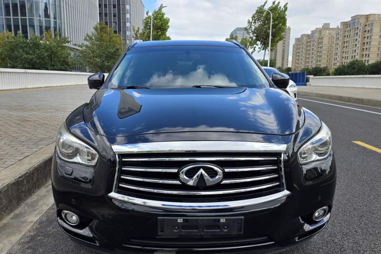 Used Infiniti QX60 2014 2.5 S/C Hybrid Two-Wheel Drive Excellence Edition
