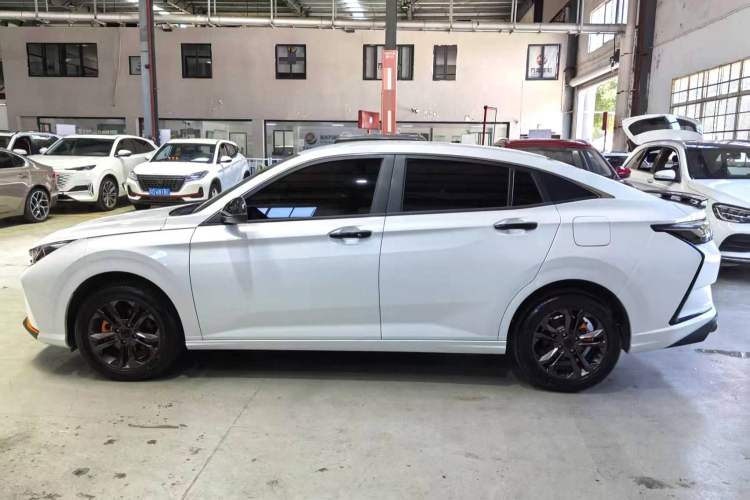 Used Dongfeng Aeolus Yixuan 2023 Mach Edition 1.5L Automatic Chasing Wind Version