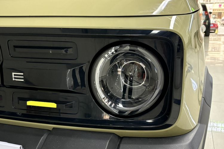 Used Geely Galaxy Panda 2025 210km Panda Rider Left Front Headlight