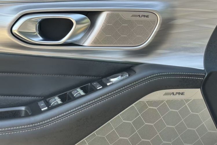 Used GAC Trumpchi GS8 2024 Linghang Series 2.0 TGDI Four-Wheel Drive Luxury Smart Connectivity Version