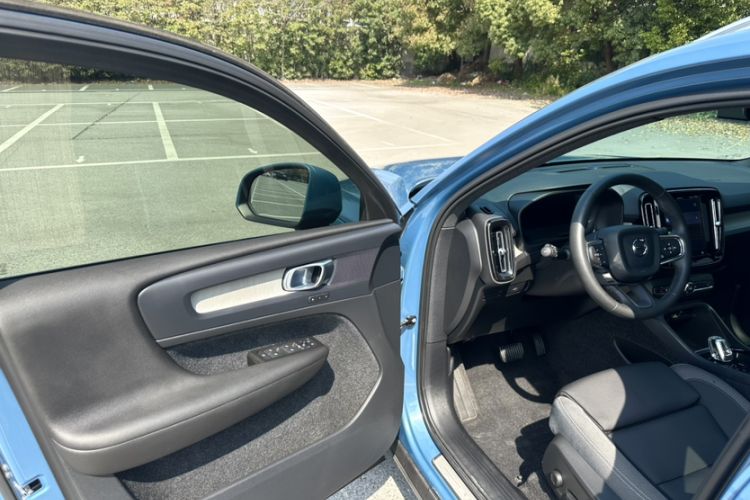 Used Volvo XC40 2023 B3 Zhiyuan Luxury Edition
