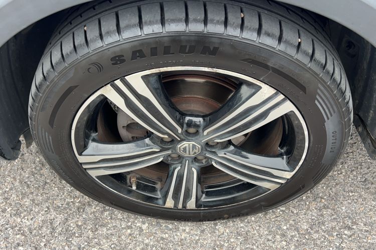 Used MG ZS 2018 1.5L Automatic Luxury Edition China V Standard