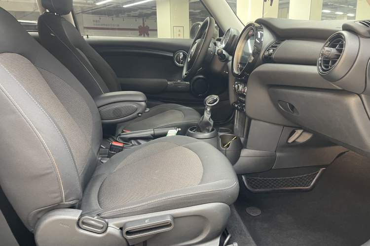 Used MINI 2014 1.2T ONE