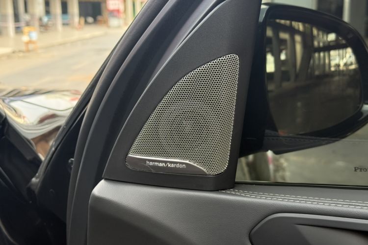 Used BMW X5 2023 xDrive 30Li Luxury M Sport Night Edition Package
