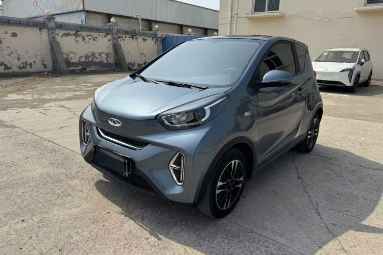 Used Chery QQ Little Ant 2022 Revised Version Sweet Pink Edition Half-Sugar Version Lithium Iron Phosphate 30.7 kWh 30 kW 301 km