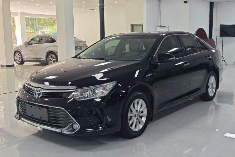 Used Toyota Camry 2015 Dual-Engine 2.5 HG Luxury Navigation Edition