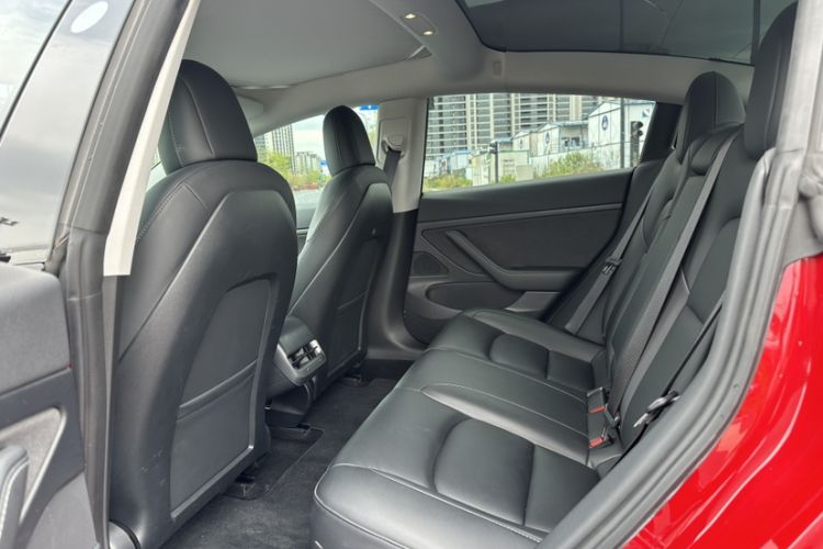 Used Tesla Model 3 2020 Revised Version Standard Range Rear-Wheel Drive – Upgraded Edition Interior 3