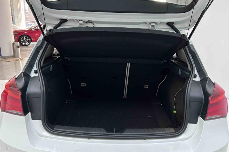 Used BMW 1 Series (Import) 2015 118i Urban Design Package