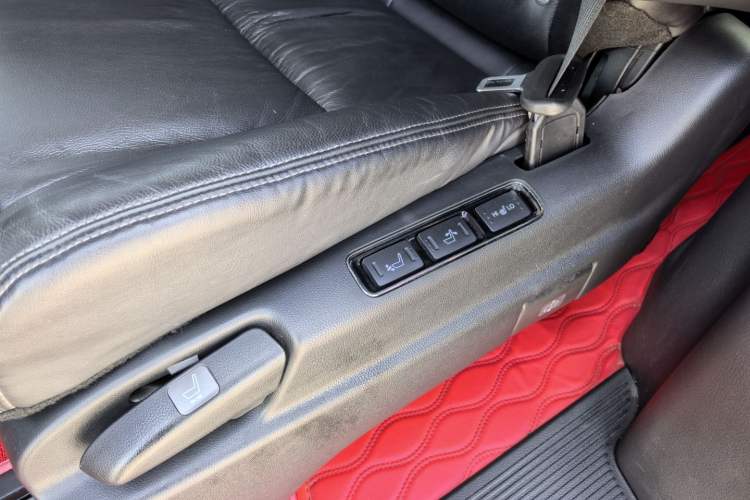 Used Honda Elysion 2019 2.0L Hybrid Luxury Edition Interior 10