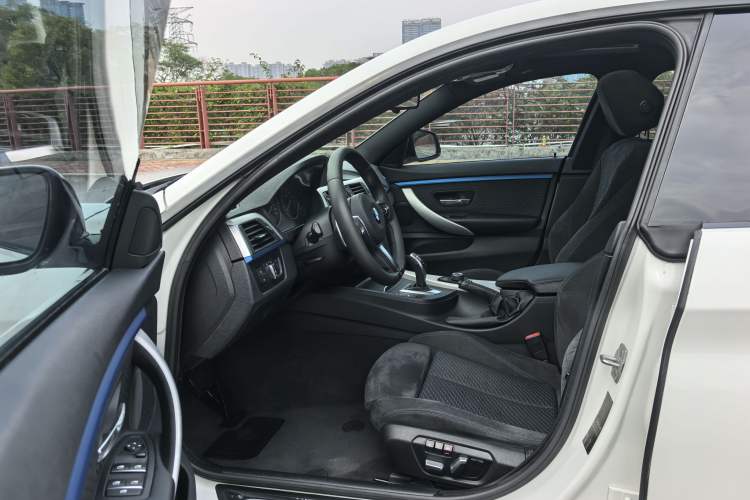 Used BMW 4 Series 2017 425i Gran Coupe Leading Model with M Sport Package