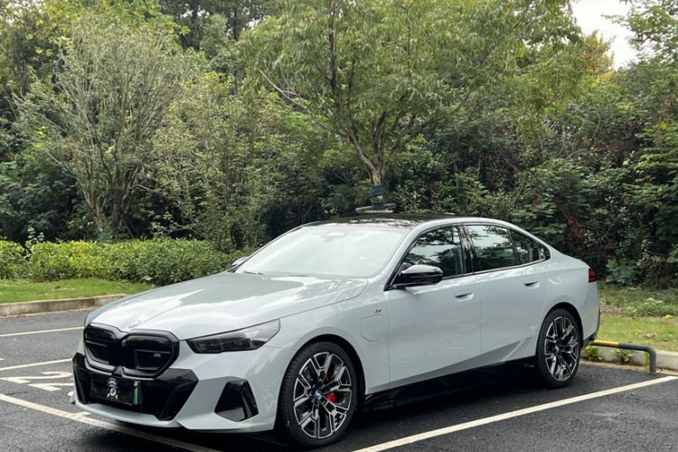 Used BMW i5 2024 xDrive M60