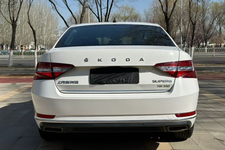 Used Skoda Superb 2018 TSI330 DSG Luxury Edition China VI Standard Exterior 5