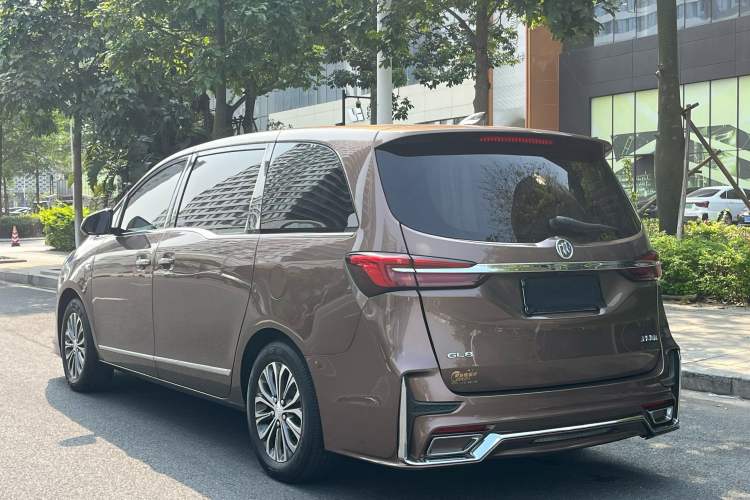 Used Buick GL8 2021 Land Cruiser Executive Class 652T Luxury Model
