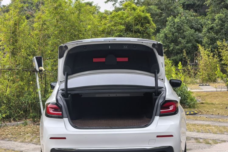 Used BMW 5 Series New Energy 2022 Updated Version 535Le Luxury Package
