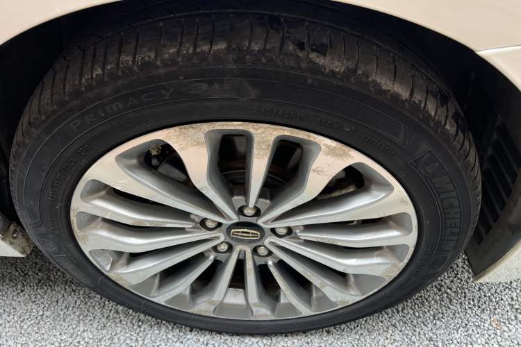 Used Geely Auto Emgrand GT 2015 1.8T Premium Model
