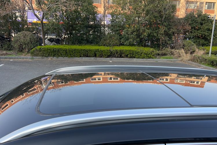 Used Hongqi HS5 2022 Revised Version 2.0T Smart Connect Flagship Edition
