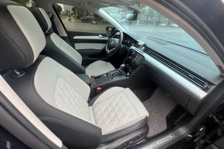 Used Volkswagen Magotan 2023 2 Million Units Commemorative Edition 330TSI DSG Luxury Version