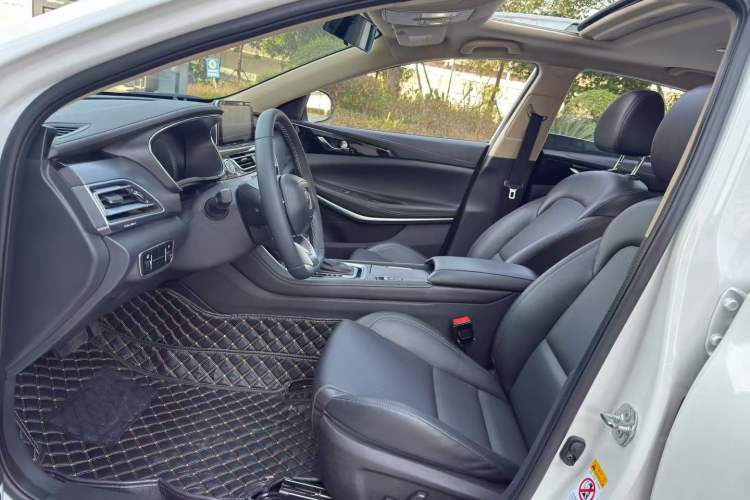 Used Changan Ruicheng CC 2021 Blue Whale Edition 1.5T DCT Luxury Model
