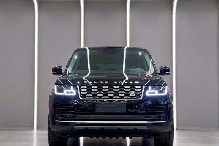 Used Land Rover Range Rover 2021 3.0 L6 Century Extended Classic Edition
