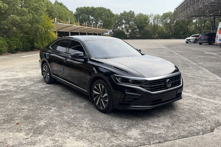 Used Volkswagen Passat 2023 330TSI Elite Edition
