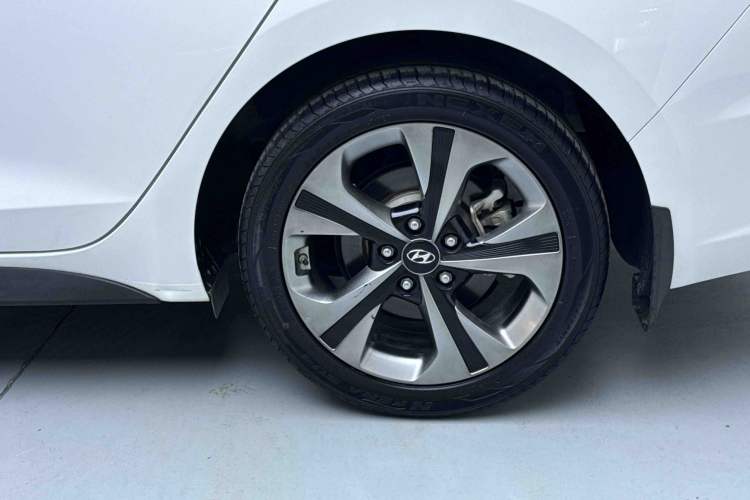 Used Hyundai Lafesta 2019 280TGDi Sport Edition China VI Exterior 6