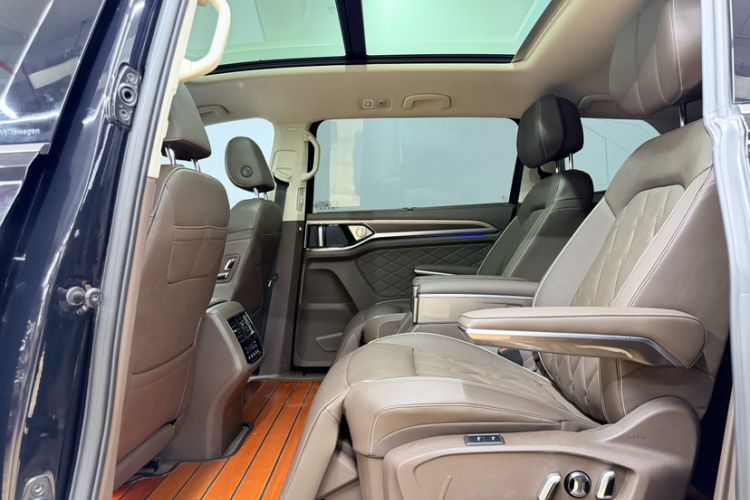 Used Volkswagen Viloran 2020 380TSI Flagship Edition Roof