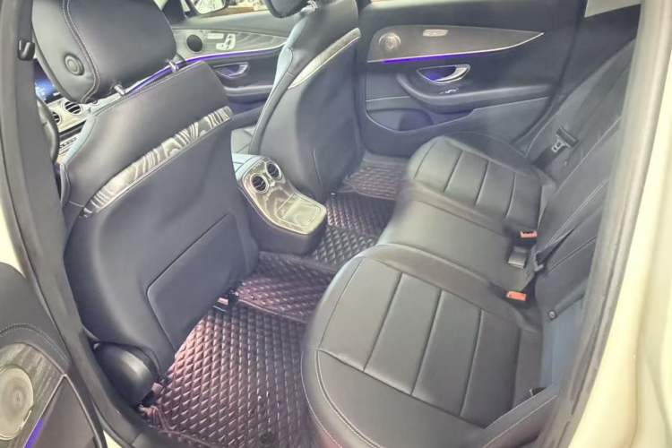 Used Mercedes-Benz E-Class 2021 Restyled E 300 L Sporty and Stylish Edition
