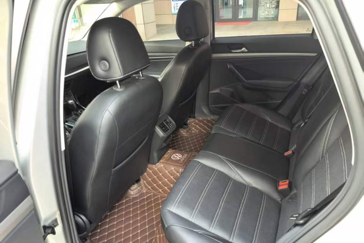 Used Volkswagen Lavida 2021 1.5L Automatic Fashion Edition Interior 3