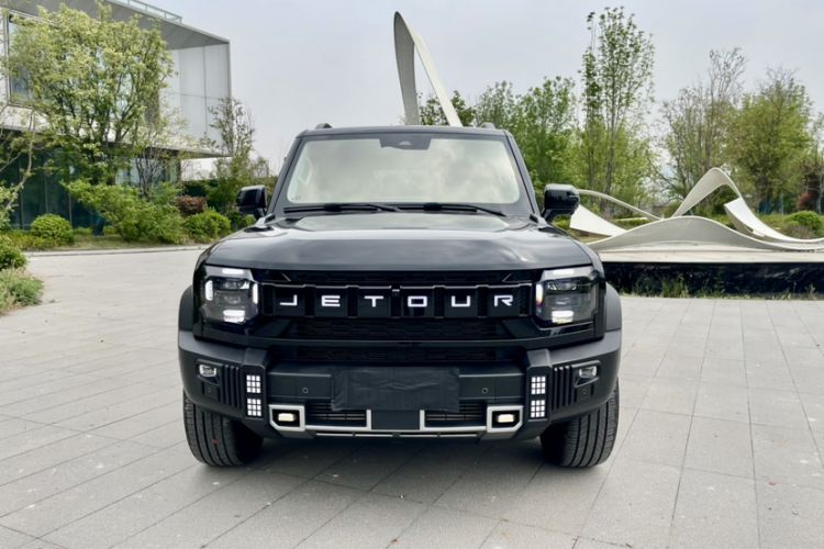 Used JETOUR Traveler 2025 2.0TD XWD Conquer+ Extended Version 7 Seats Exterior 1