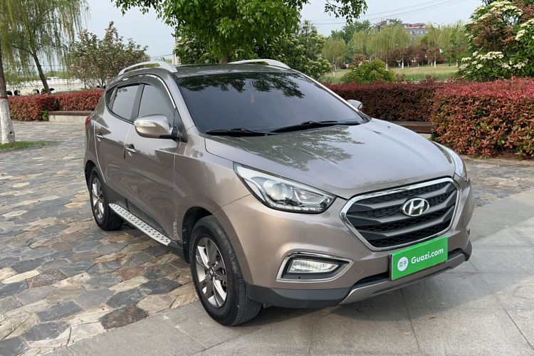 Used Hyundai ix35 2015 2.0L Automatic 2WD Comfort Edition China V Standard Exterior 2