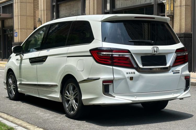 Used Honda Elysion 2019 2.0L Hybrid Luxury Edition
